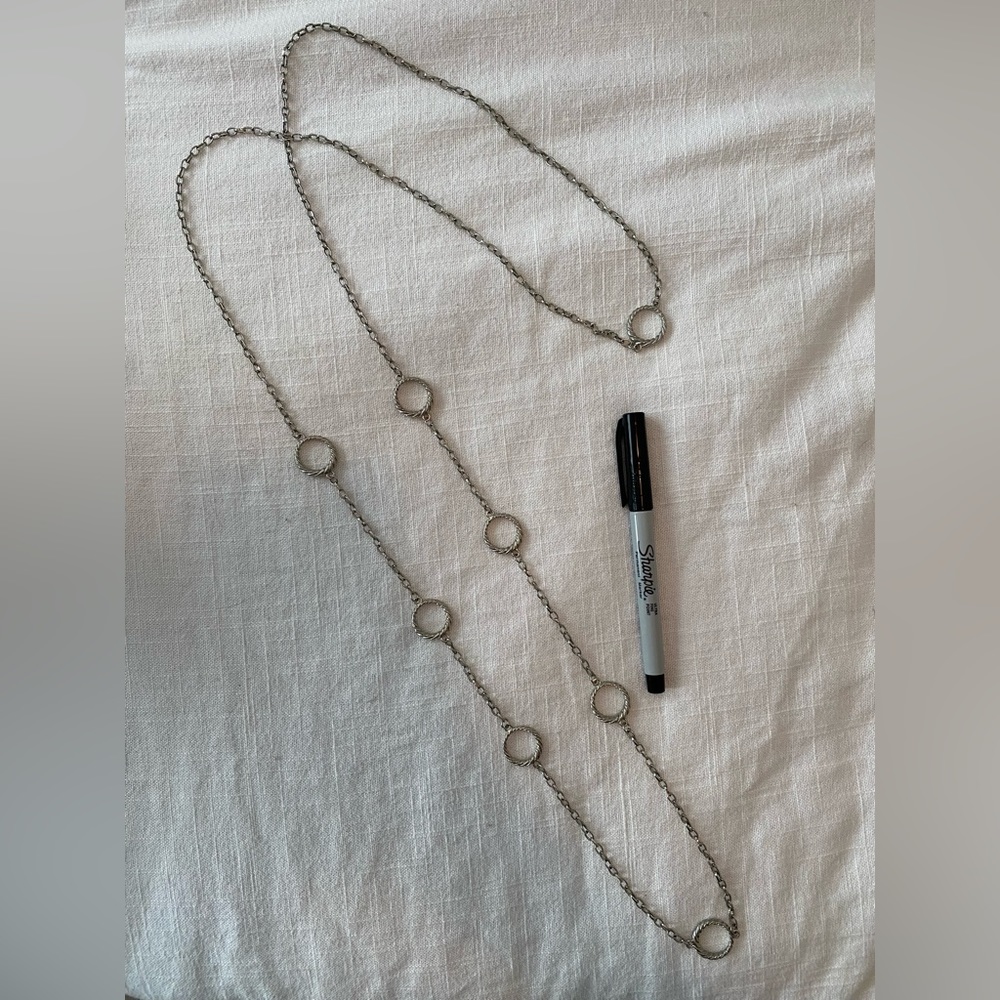 Long chain silver fashion necklace